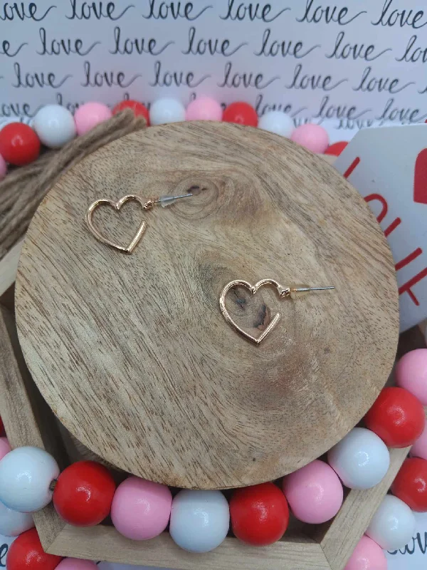 Dainty Gold Heart Hoop Earrings